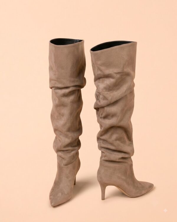 Bota Alta XXL Slouchy de Antelina con Tacón Fino