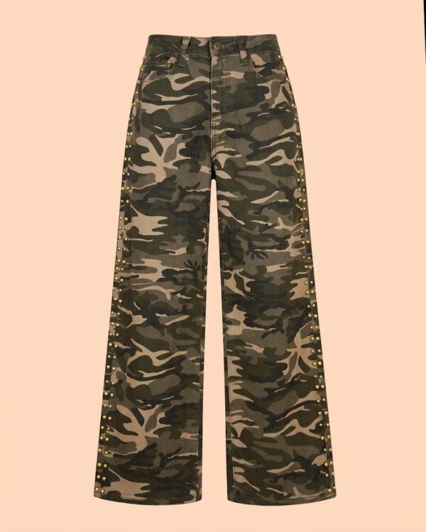 Jeans Camuflaje con Tachuelas