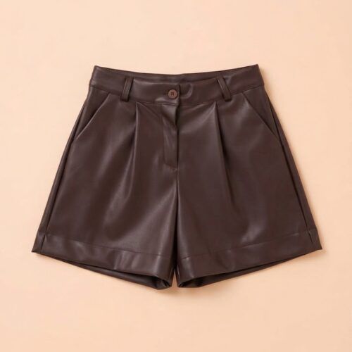 9 (2) Short de Ecopiel con Pinzas y Dobladillo
